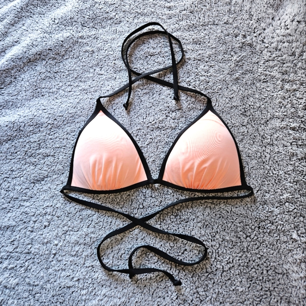 H&M bikini top